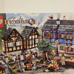 LEGO 10193 Castle Mittelalterliches Marktdorf
