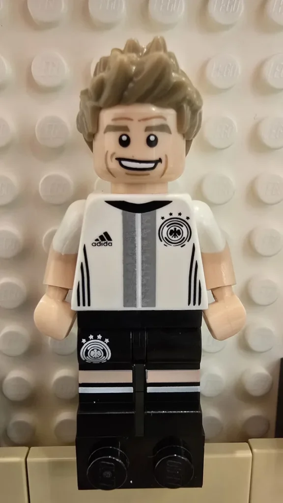 LEGO dfb009 Thomas Müller Minifigur