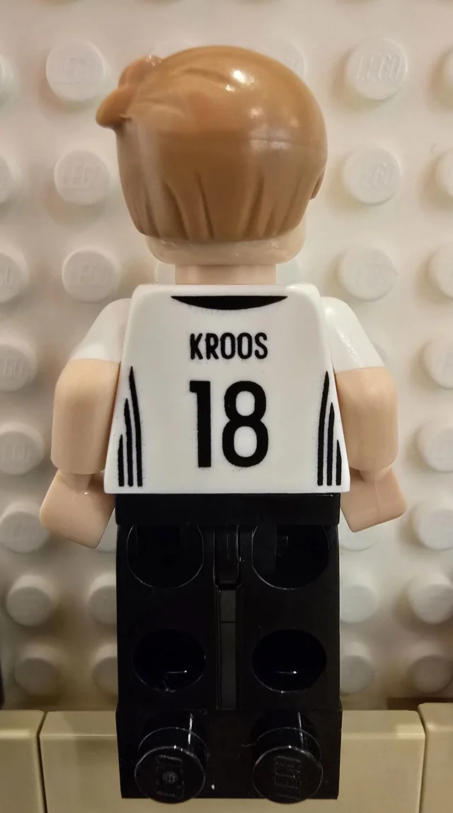LEGO dfb010 Toni Kroos Minifigur – Bild 2