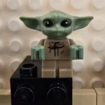 LEGO sw1113 Din Grogu / The Child / 'Baby Yoda' Minifigur