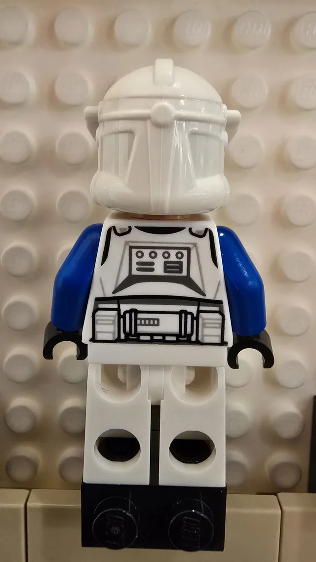 LEGO sw1248 Clone Trooper Spezialist, 501st Legion (Phase 2) Minifigur – Bild 2